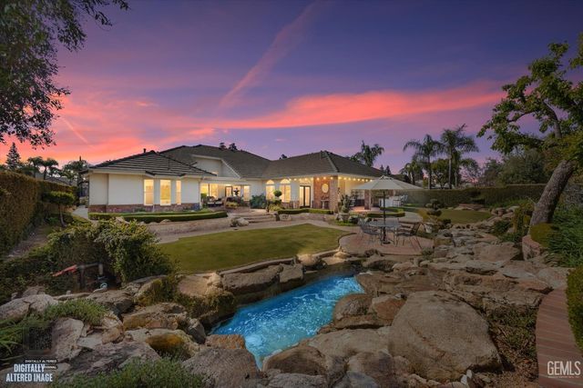 7008 Turquoise, Bakersfield, CA 93308