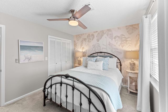9 Leeward Court, Maumelle, AR 72113