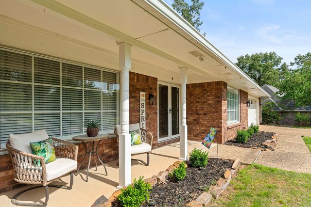 9 Leeward Court, Maumelle, AR 72113