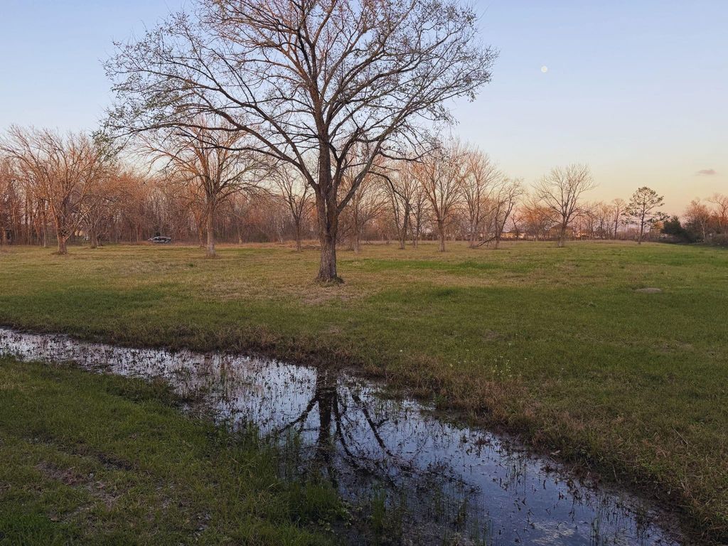 00 County Road 888, Rosharon, TX 77583