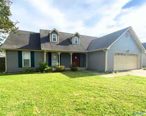 2305 Richmond Street SW, Decatur, AL 35603