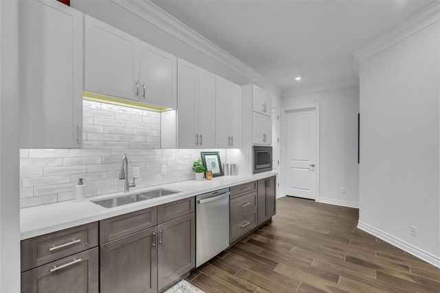 510 Lovett Boulevard 404, Houston, TX 77006