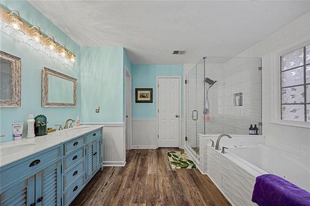 2400 Waters Edge Court NW, Acworth, GA 30101