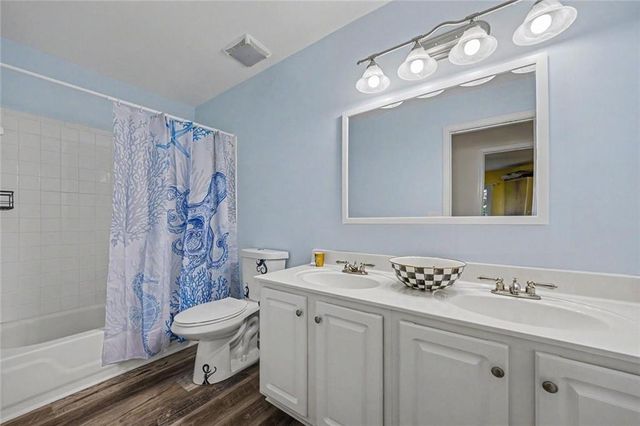 2400 Waters Edge Court NW, Acworth, GA 30101