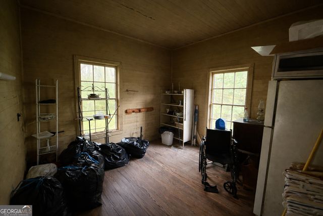 610 E Johnson Street, Temple, GA 30179