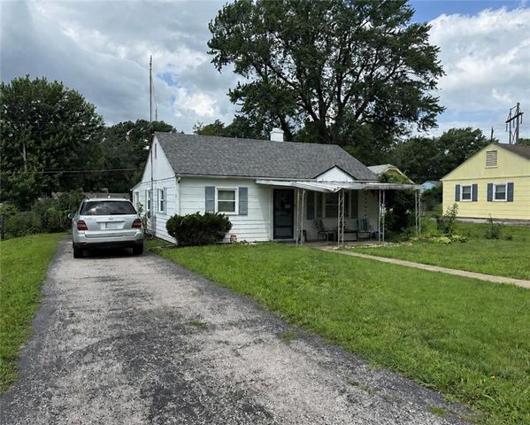 2202 S 37th Street, Kansas City, KS 66106