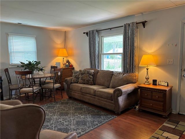 2202 S 37th Street, Kansas City, KS 66106