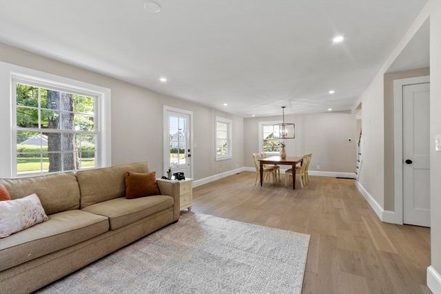 42 Parker Street, North Andover, MA 01845