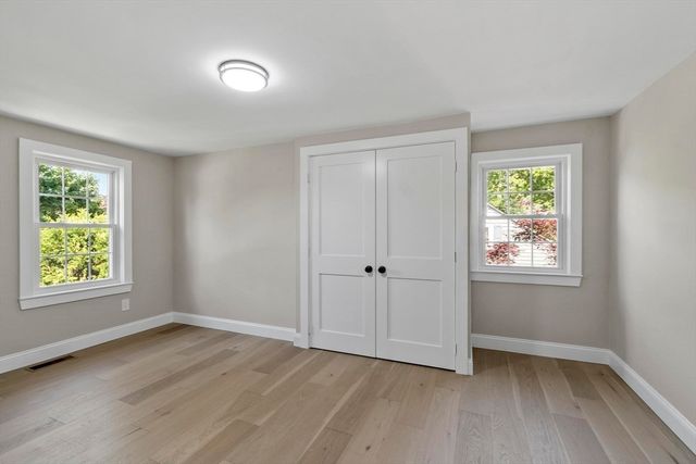 42 Parker Street, North Andover, MA 01845
