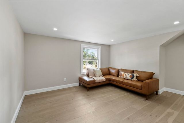 42 Parker Street, North Andover, MA 01845