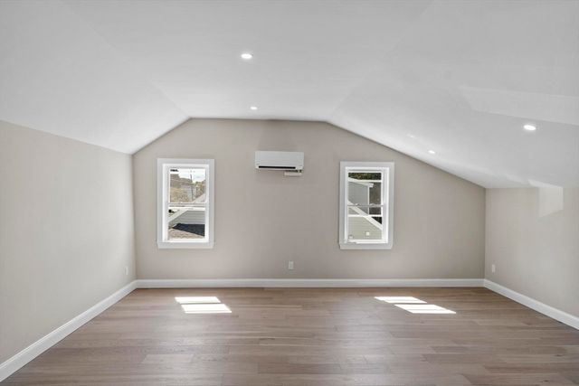 42 Parker Street, North Andover, MA 01845