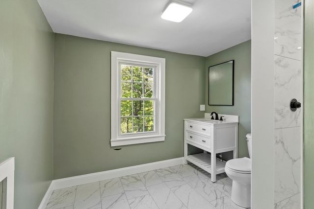 42 Parker Street, North Andover, MA 01845