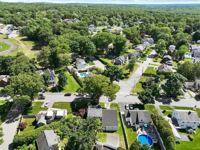 42 Parker Street, North Andover, MA 01845
