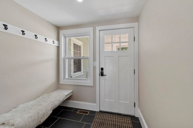 42 Parker Street, North Andover, MA 01845