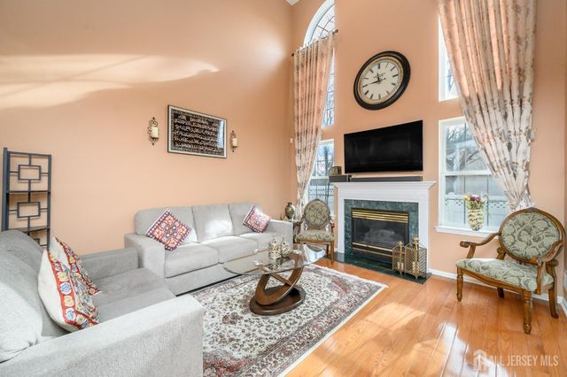 1 Cambridge Court, East Brunswick, NJ 08816