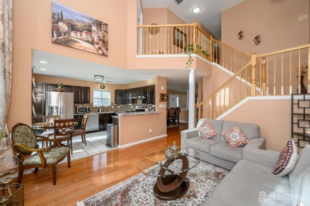 1 Cambridge Court, East Brunswick, NJ 08816