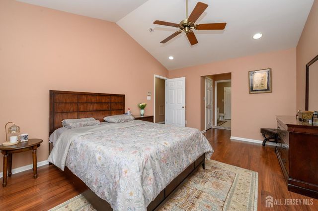 1 Cambridge Court, East Brunswick, NJ 08816