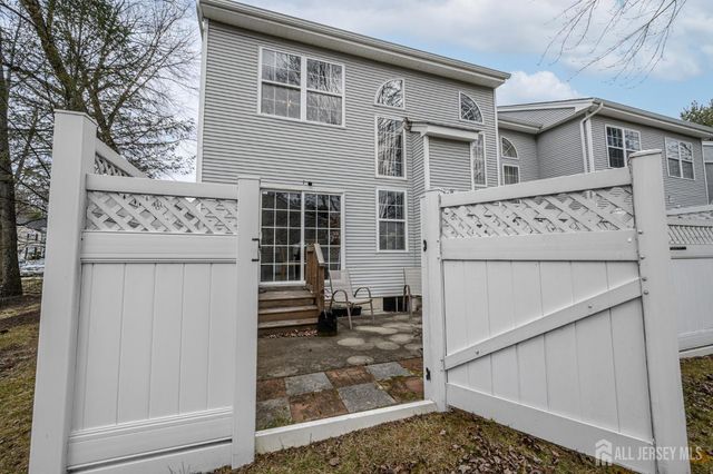 1 Cambridge Court, East Brunswick, NJ 08816