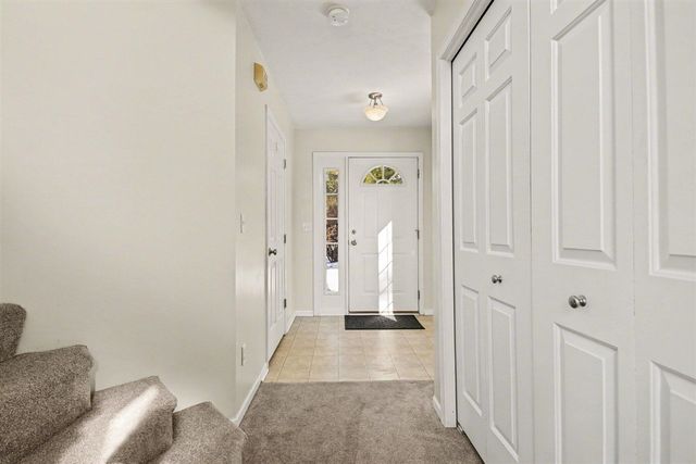 5927 E Lyn Haven Drive, Grand Rapids, MI 49512