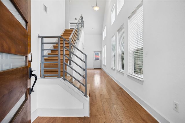 7203 Bertram CT, Austin, TX 78741