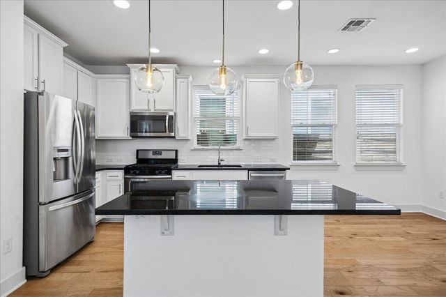 7203 Bertram CT, Austin, TX 78741
