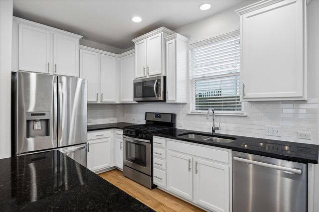 7203 Bertram CT, Austin, TX 78741