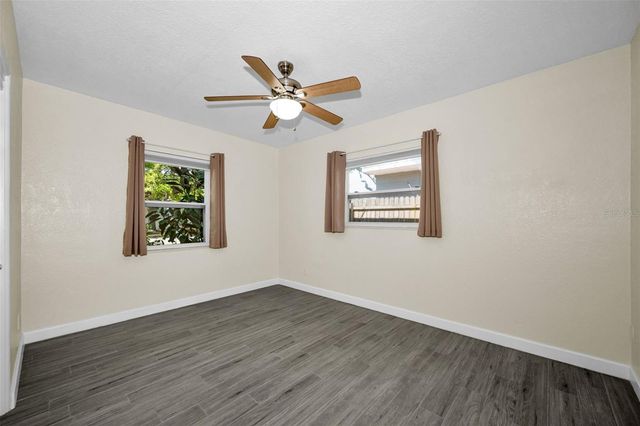 5901 10TH STREET N, St Petersburg, FL 33703