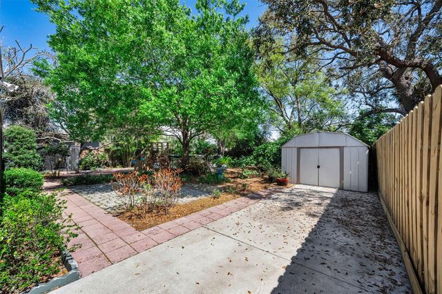 5901 10TH STREET N, St Petersburg, FL 33703