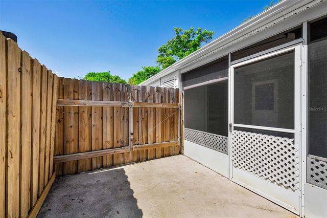 5901 10TH STREET N, St Petersburg, FL 33703