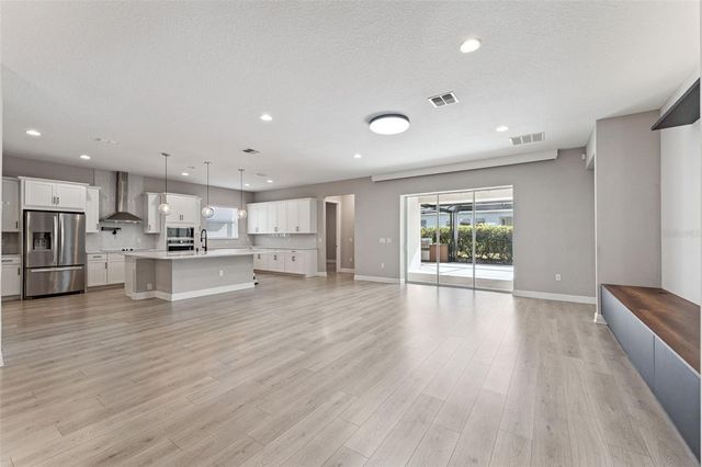 19058 PLANETREE STREET, Orlando, FL 32827