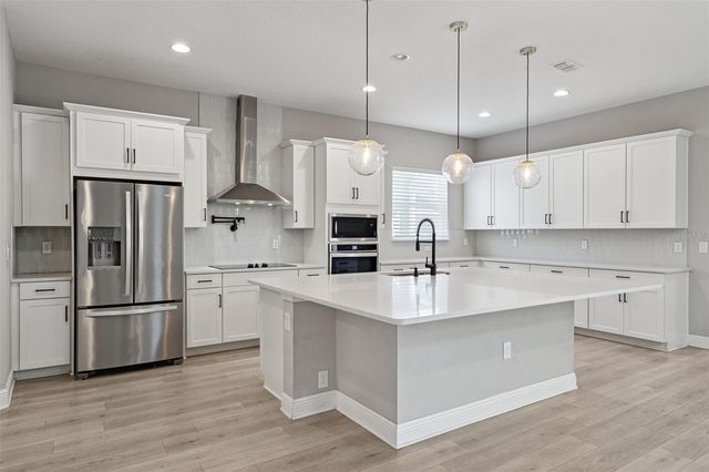 19058 PLANETREE STREET, Orlando, FL 32827