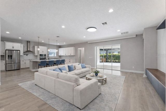 19058 PLANETREE STREET, Orlando, FL 32827