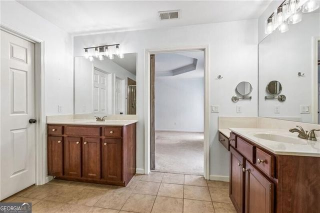 164 Bakers Farm Circle, Braselton, GA 30517
