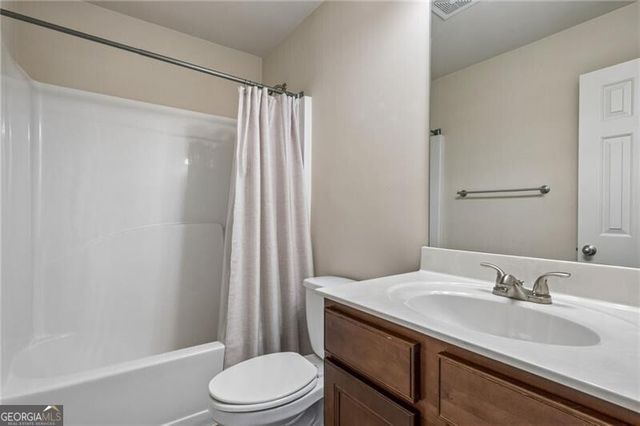 164 Bakers Farm Circle, Braselton, GA 30517
