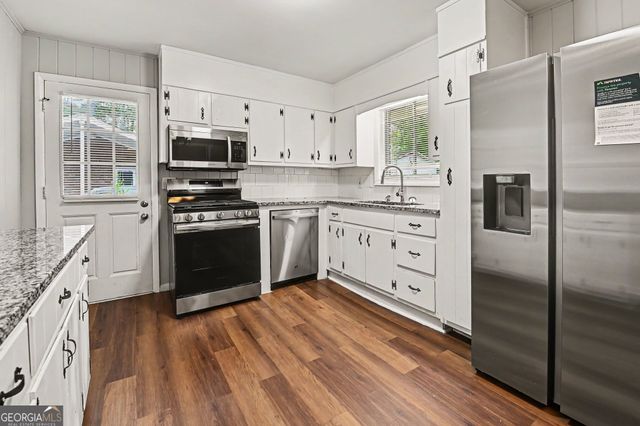 1623 Jolly Green Court, Conley, GA 30288