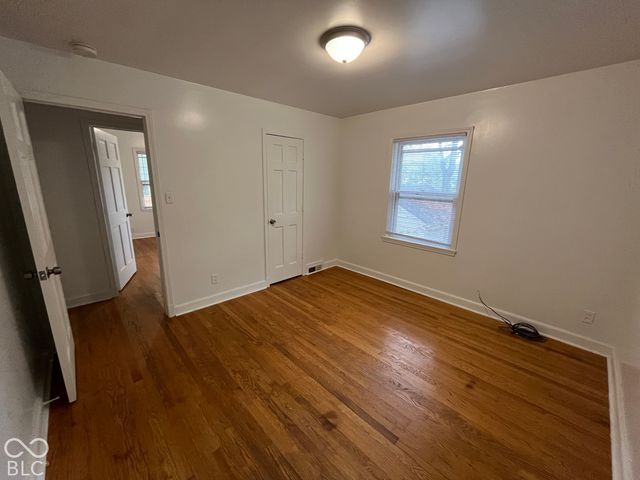 160 W 47th Street, Indianapolis, IN 46208