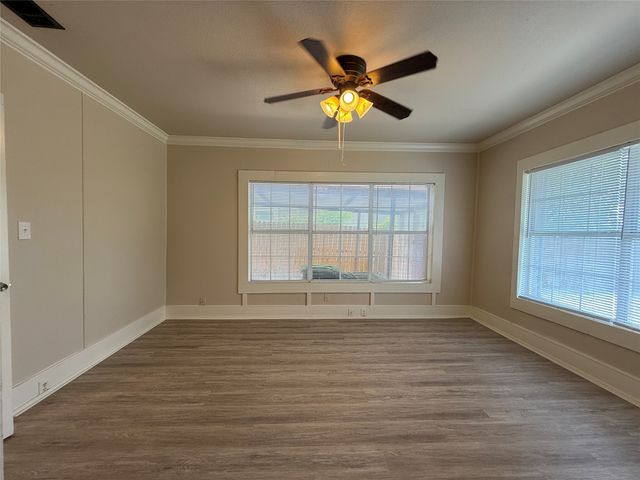 3016 James Avenue, Fort Worth, TX 76110