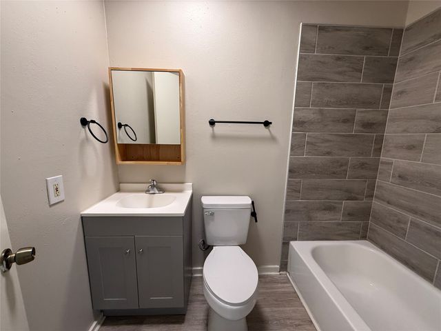 3016 James Avenue, Fort Worth, TX 76110