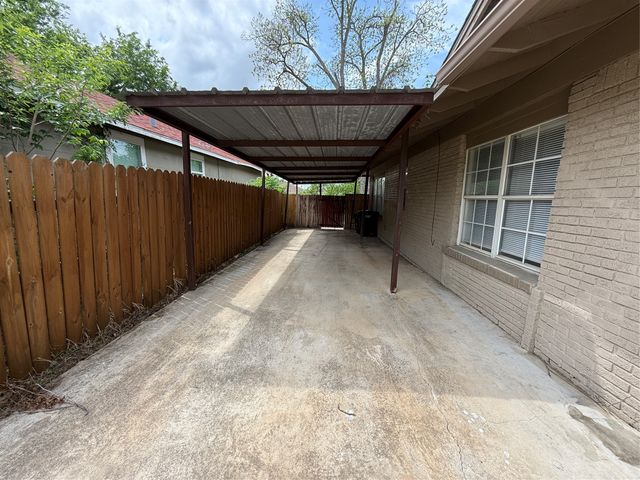 3016 James Avenue, Fort Worth, TX 76110