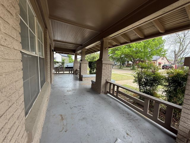 3016 James Avenue, Fort Worth, TX 76110