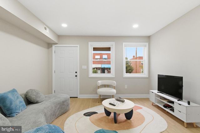 3527 HORTON AVE, Baltimore, MD 21225