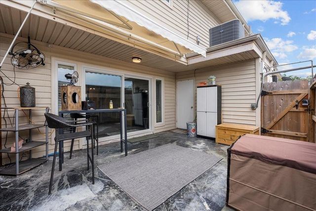 18204 Heritage Lane 8204, Houston, TX 77058