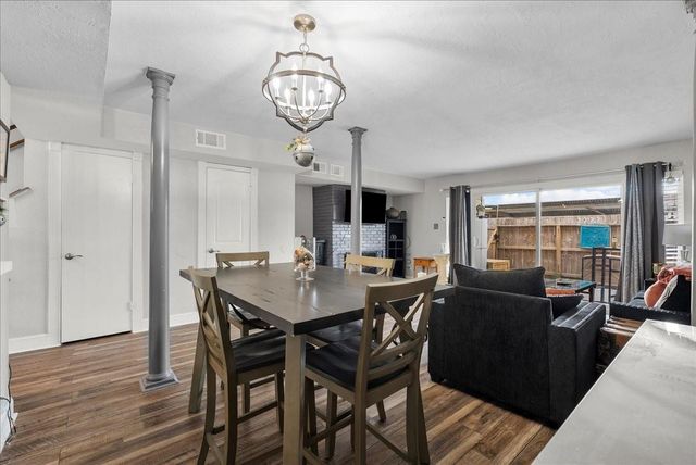 18204 Heritage Lane 8204, Houston, TX 77058