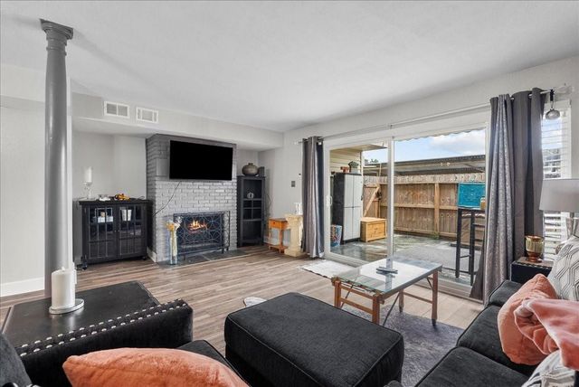 18204 Heritage Lane 8204, Houston, TX 77058