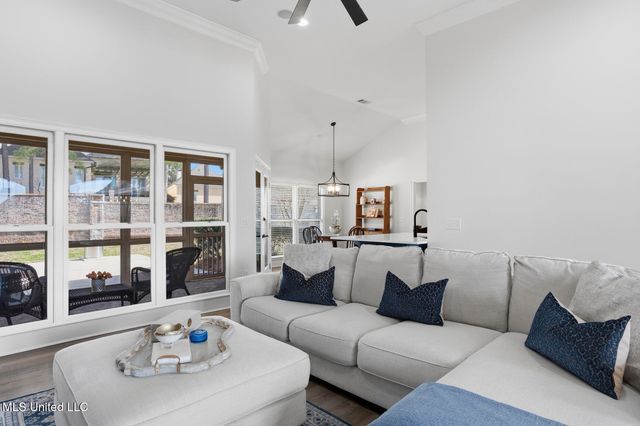 404 Bay Cove, Ridgeland, MS 39157