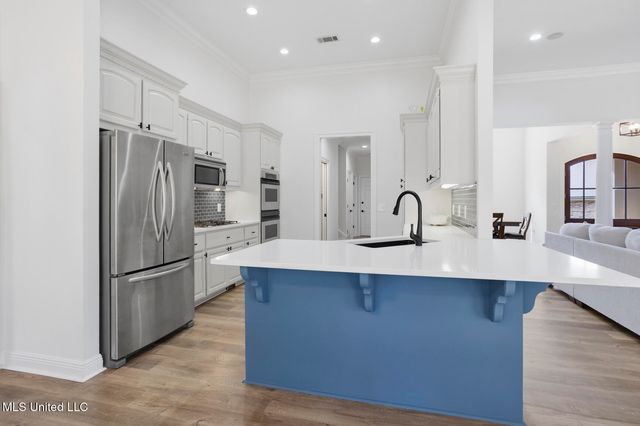 404 Bay Cove, Ridgeland, MS 39157