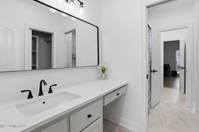 404 Bay Cove, Ridgeland, MS 39157