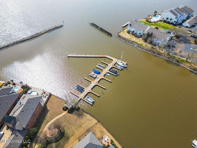 404 Bay Cove, Ridgeland, MS 39157