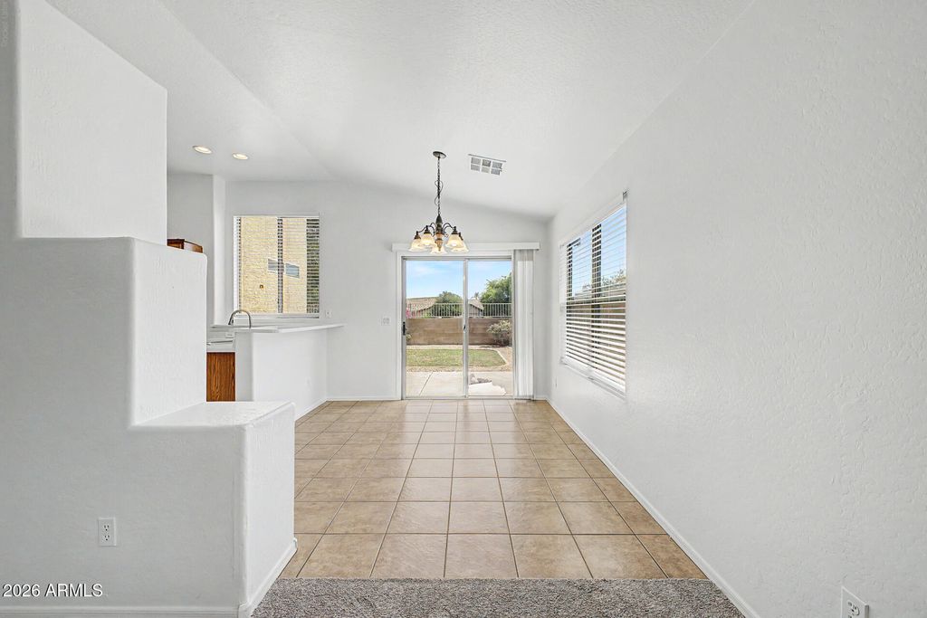 1234 W MESQUITE TREE Lane, San Tan Valley, AZ 85143 — photo 5