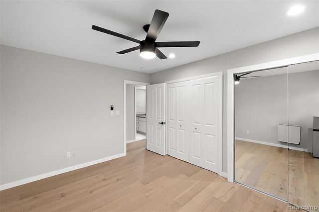 4047 W Maple Road 201, Bloomfield Hills, MI 48301